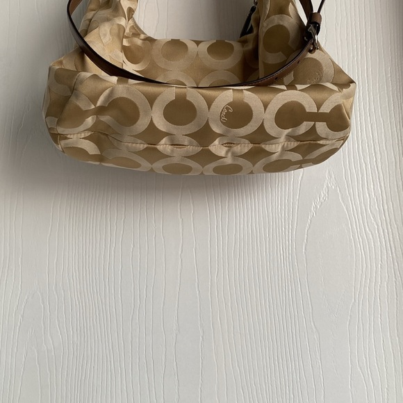 Never Worn Coach Purse with Adjustable Detachable Strap - Picture 12 of 13